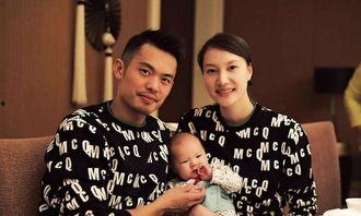 蟹太太老公爆料视频,揭秘夫妻背后的真实生活 第1张 蟹太太老公爆料视频,揭秘夫妻背后的真实生活 第1张